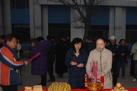 贤妻良母建国小英结局