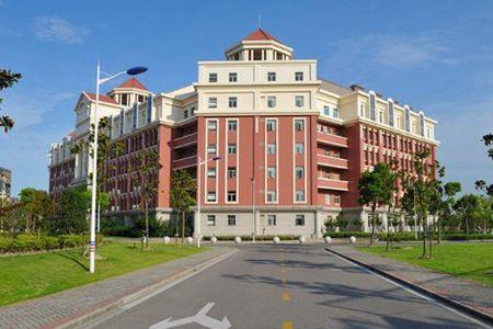 上海健康医学院前身