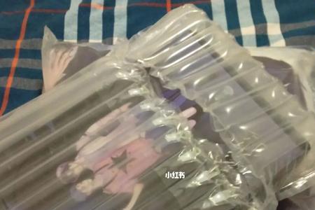利刃三和轻狂三哪个好