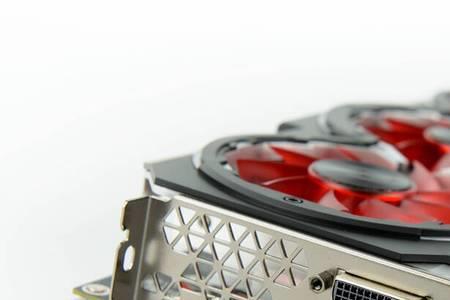 1060显卡dp接口是12还是14