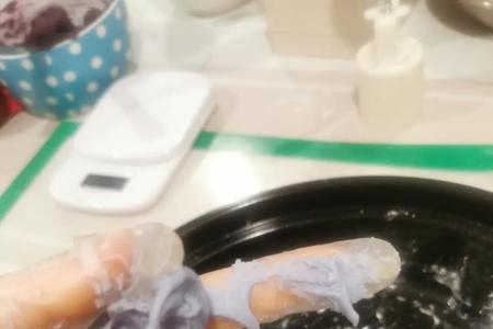 冰皮预拌粉粘手怎么办
