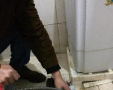 堵住地漏马桶冲水没劲