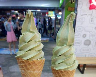 蜜雪冰城圣代和冰淇淋的区别