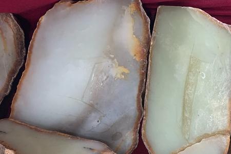 河料和山料哪个好