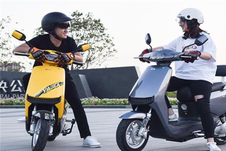 雅迪为什么不做新能源汽车