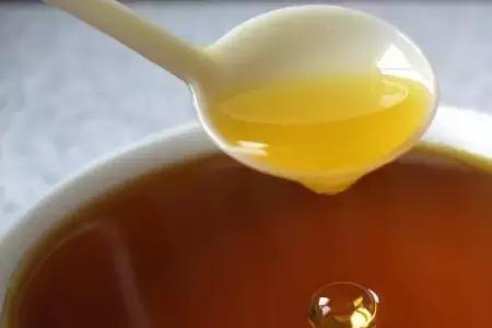 大豆油适合炒菜吗
