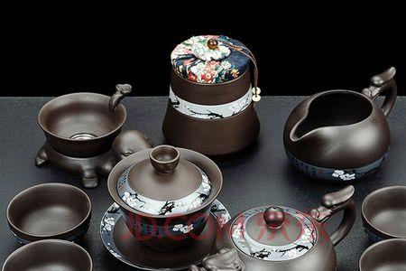 抖音直播卖茶叶送茶具真的吗
