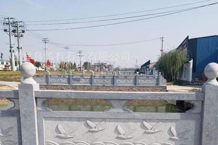 如何量石栏杆的斜度
