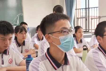 福州时代华威小学能直升初中吗
