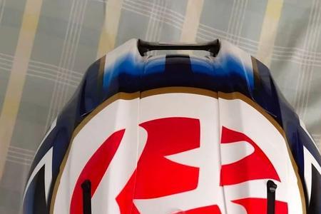 shoei z8和gt2 对比