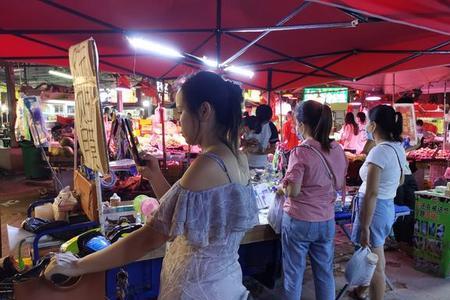 广州哪个菜市场可以摆地摊的
