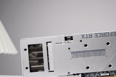 r56600h玩3a游戏够用吗