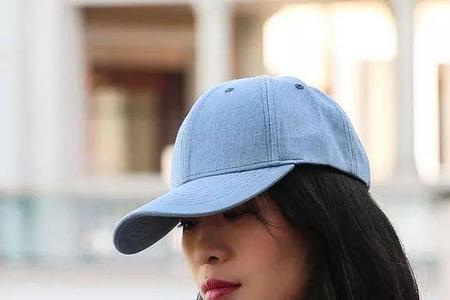 披头发戴鸭舌帽怎么戴好看
