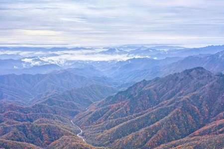 北京在秦岭的哪边