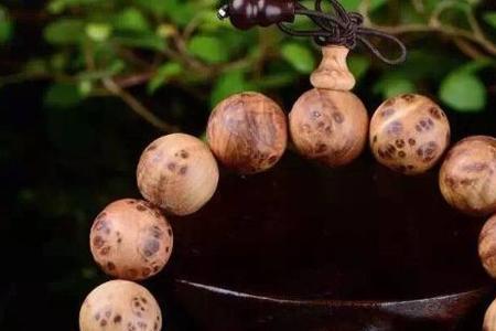 崖柏108手串怎么盘玩