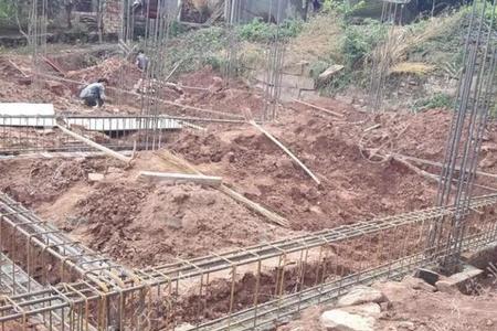 三层农村自建房地基挖多深多宽