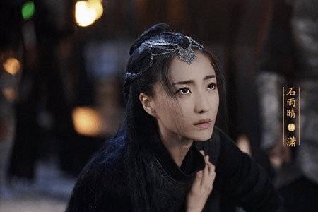 镜双城师鹏扮演者
