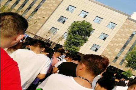 昆山世硕电子厂是上市公司吗