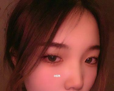 素人女友是什么意思