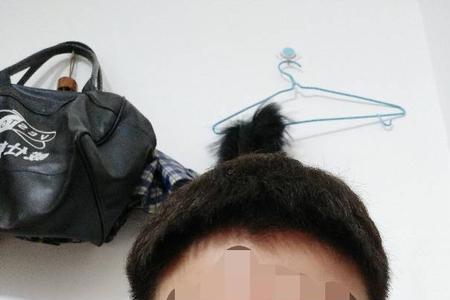 青春期的男孩子不愿意理发