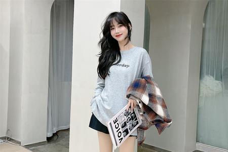 光腿肤色和自然肤色哪个好看