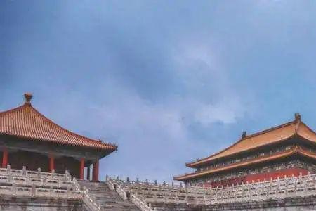 故宫倒影原理