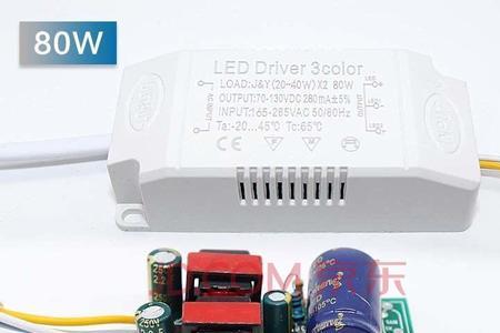 LED三色灯驱动器通用吗
