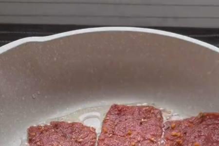煎牛肉用什么牛肉好