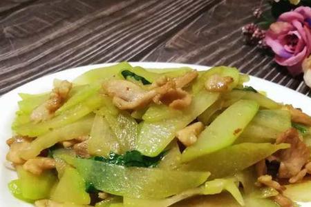 潮汕手瓜炒肉的做法