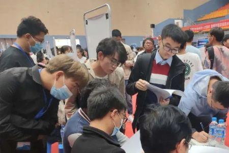 大专校园招聘会有必要去吗