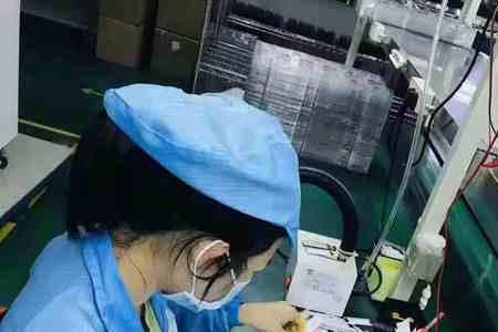 电子厂开机器是不是技术工