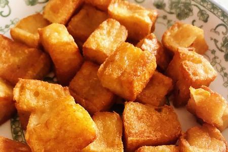 盐焗鱼豆腐的做法