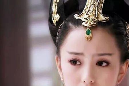 男孩叫女生爱妃是什么意思