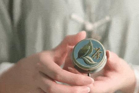 莫拉克香膏哪个味道好闻