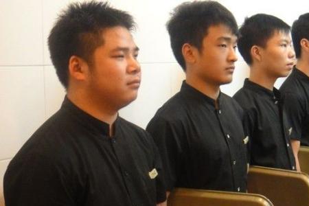 酒店为什么老是招服务员