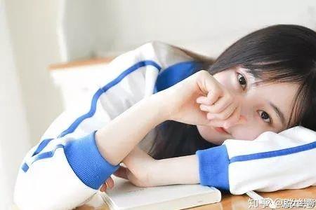 和知识分子女性怎么聊天