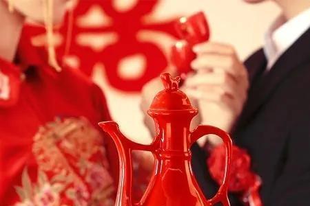 新婚新人一定要喝酒吗
