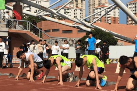 800米赛跑的起点和终点有什么特点