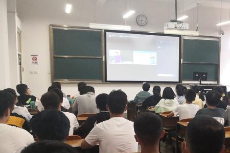 大学缺勤学委应该怎么办