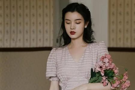 小裙子和裙子有什么区别