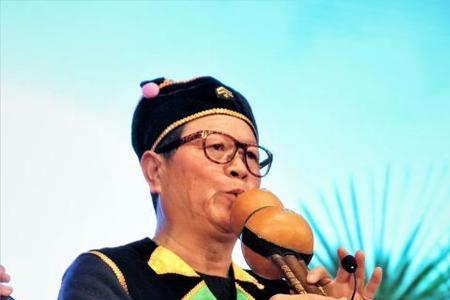 葫芦丝憋气吹不动怎么回事