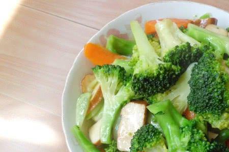 为什么炒西兰花有股馊味