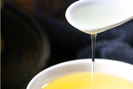 山茶油和色拉油看得出来区别么