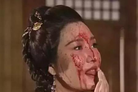 天龙八部里白夫人下场