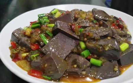 如何接羊血