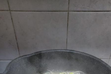 黄豆芽烫了以后为什么煮不烂