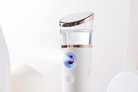 skg补水仪充电说明