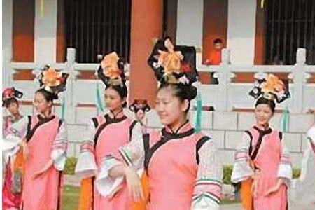 宫女要跪着守夜吗