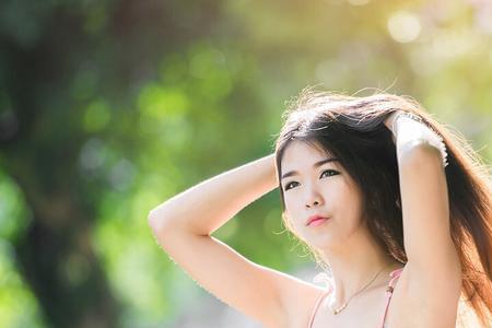 怎么跟小姨子聊天增加感情