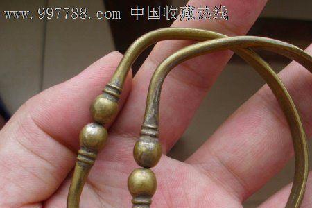一副手镯是几只